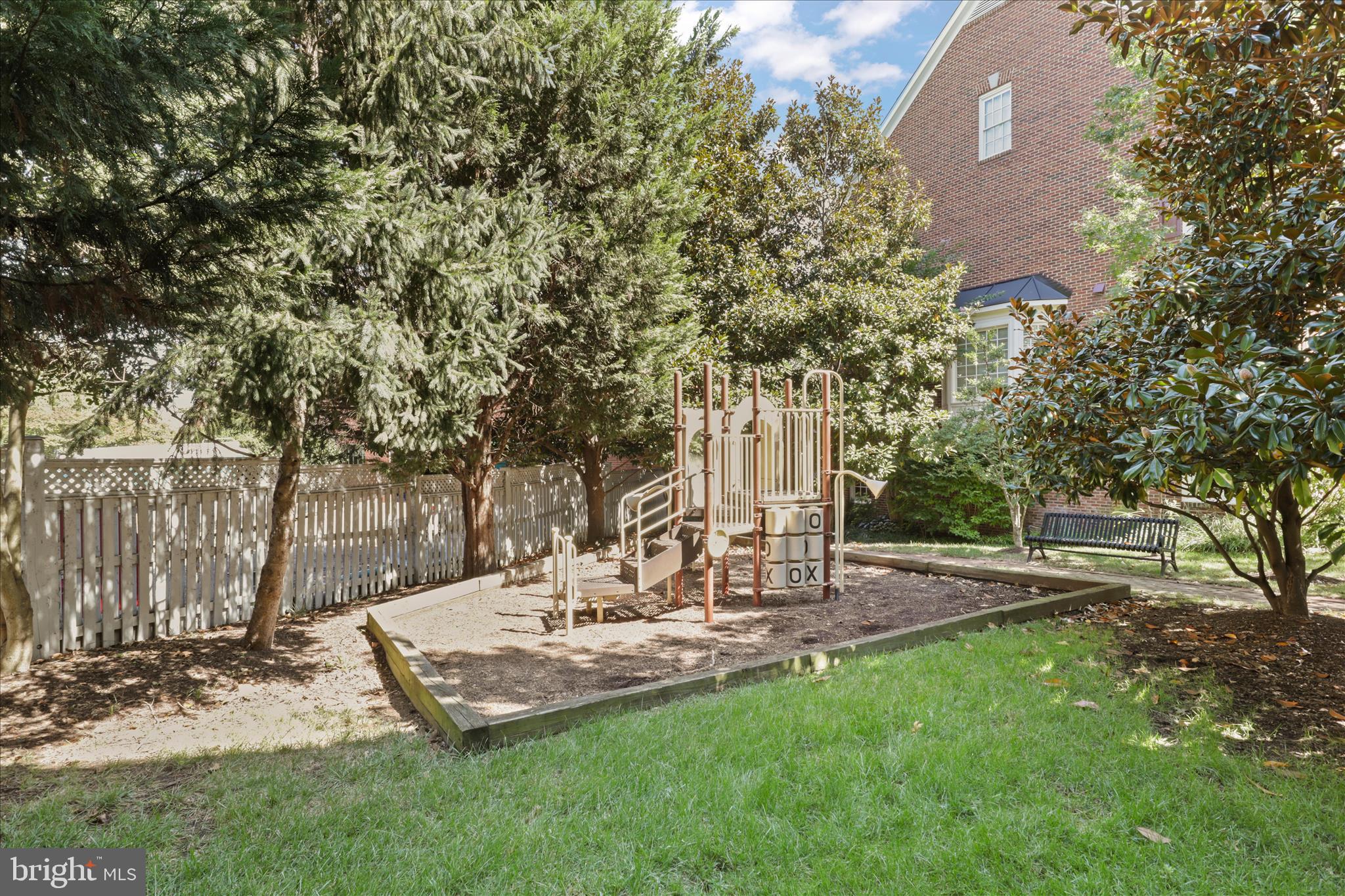 308 S FAYETTE STREET