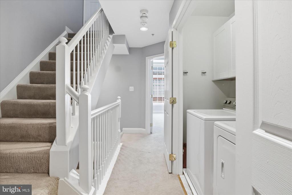308 S FAYETTE STREET