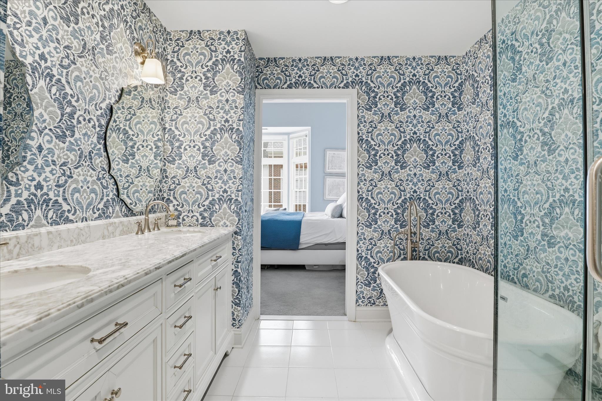 308 S FAYETTE STREET