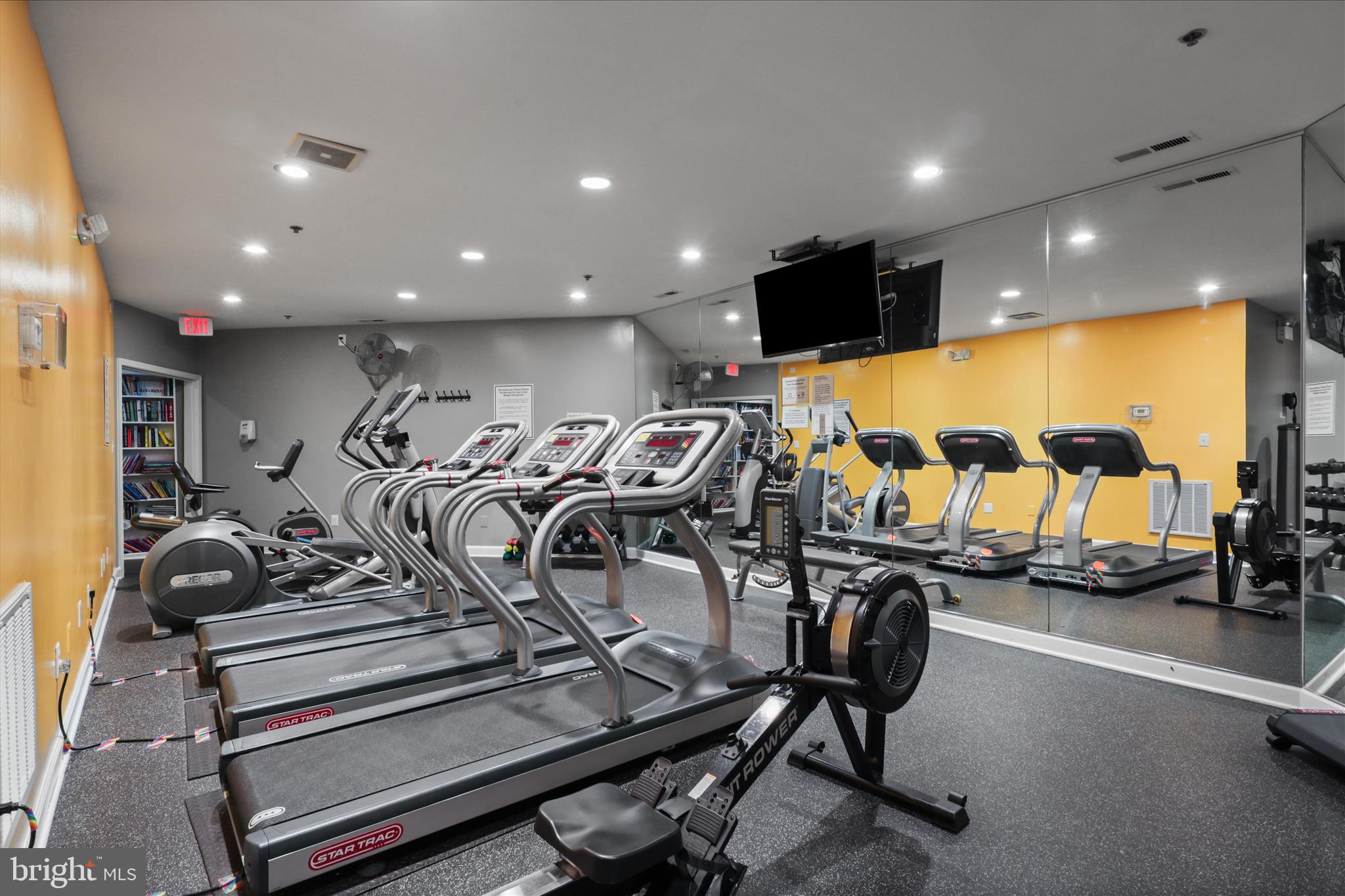 308 S FAYETTE STREET