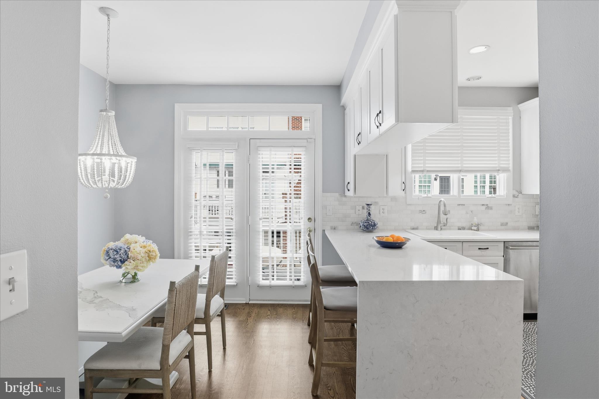 308 S FAYETTE STREET