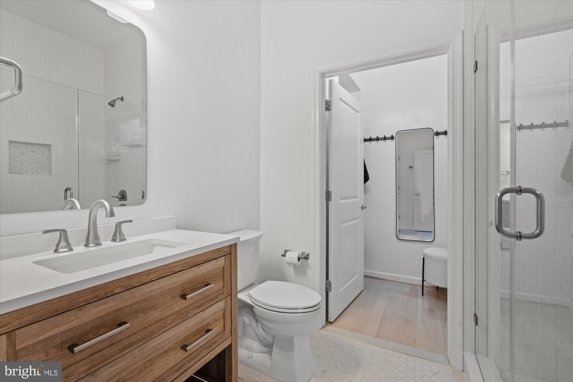 309 HOLLAND LANE 311