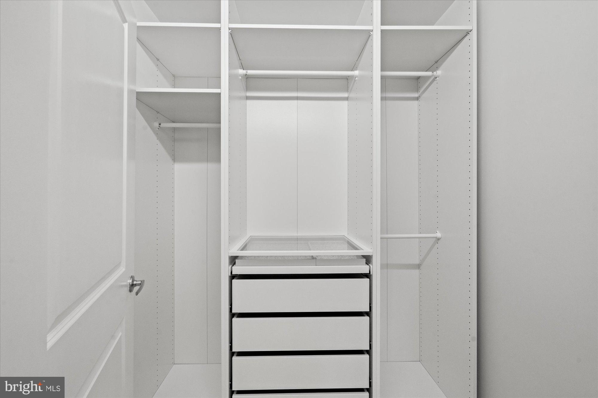 309 HOLLAND LANE 311