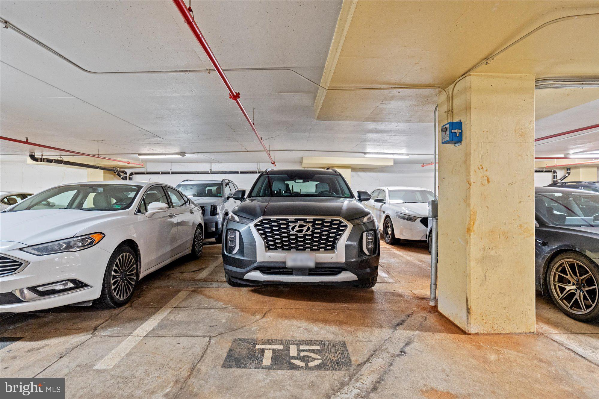 309 HOLLAND LANE 311