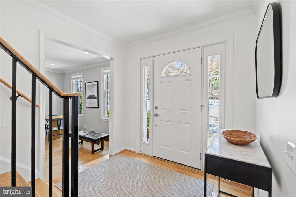 1123 BAYLISS DRIVE