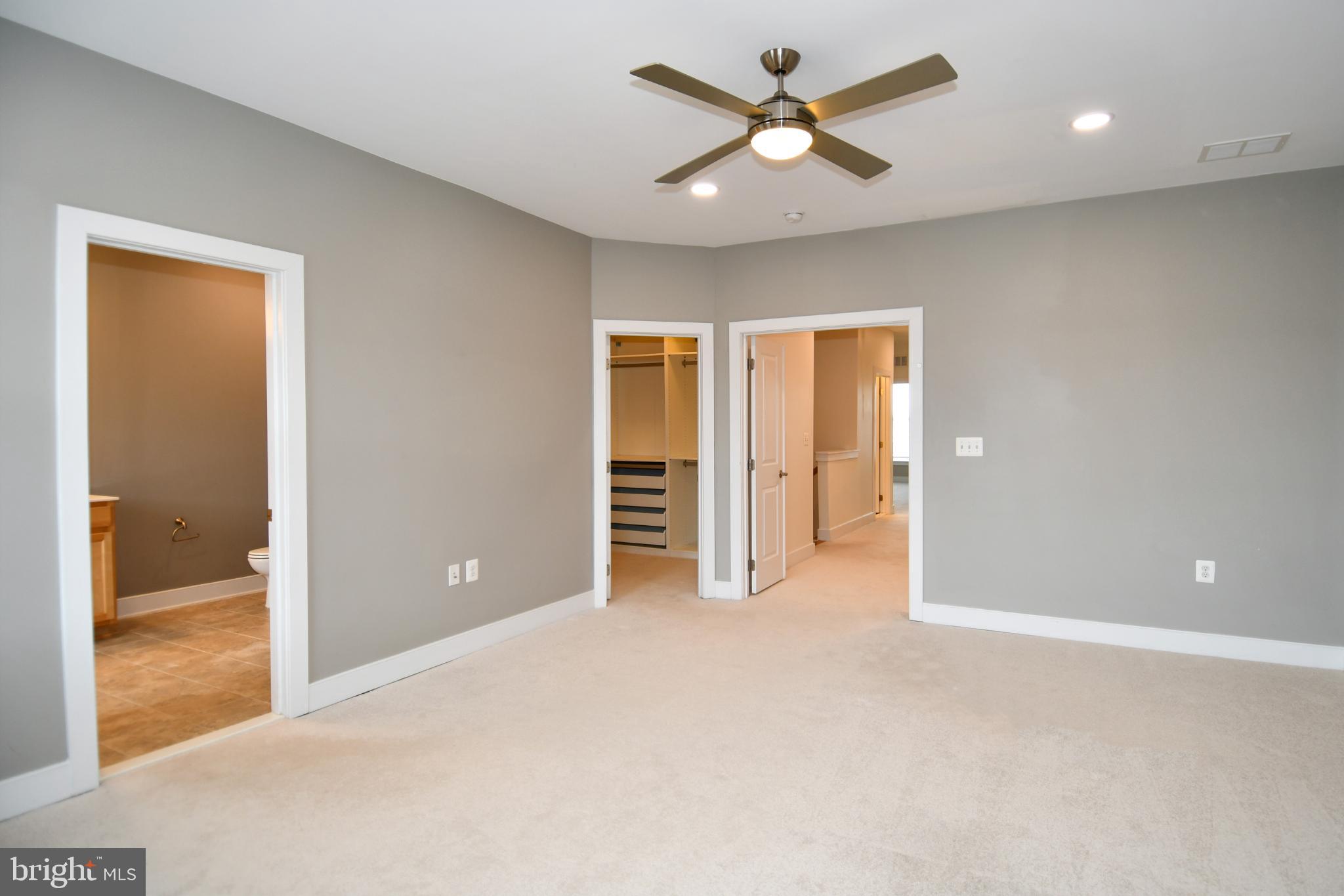 2305 MAIN LINE BOULEVARD 102