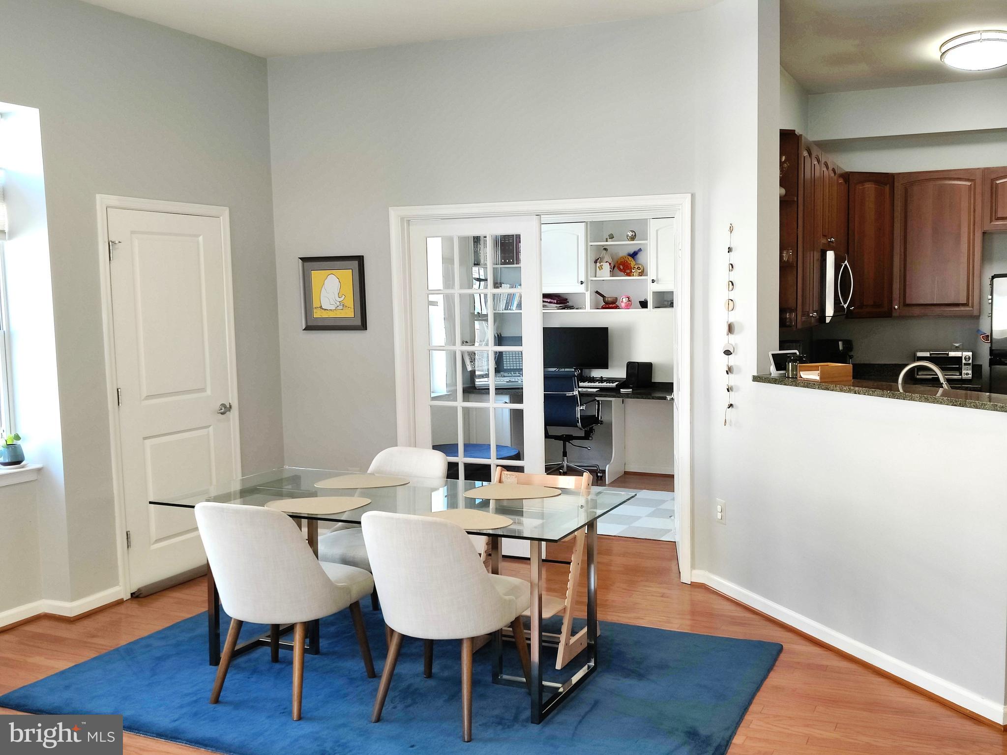 309 HOLLAND LANE 226