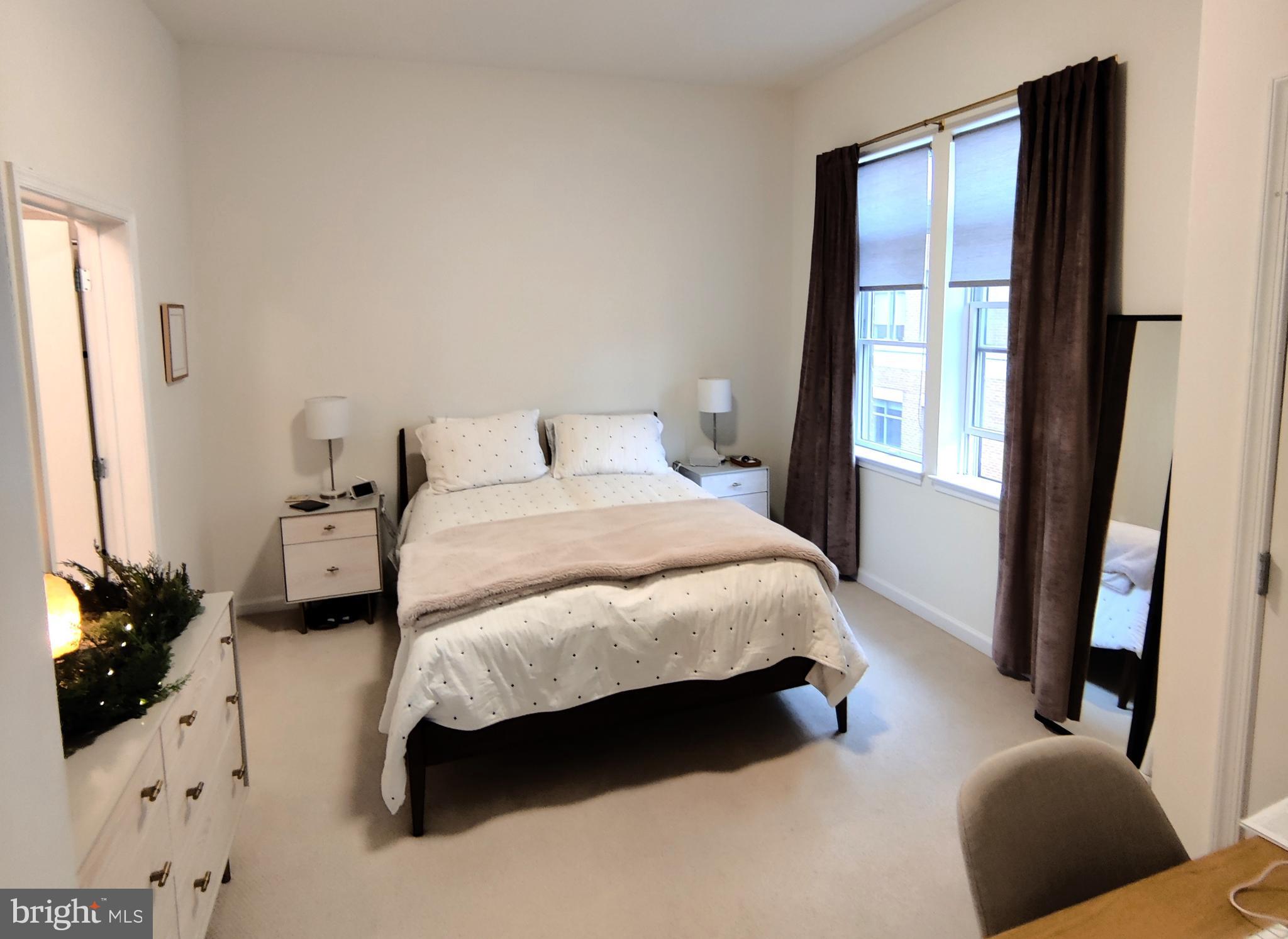 309 HOLLAND LANE 226