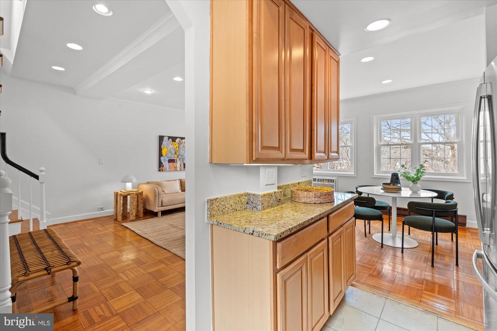 3206 GUNSTON ROAD