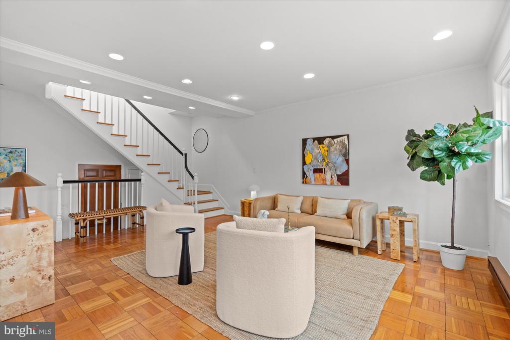 3206 GUNSTON ROAD