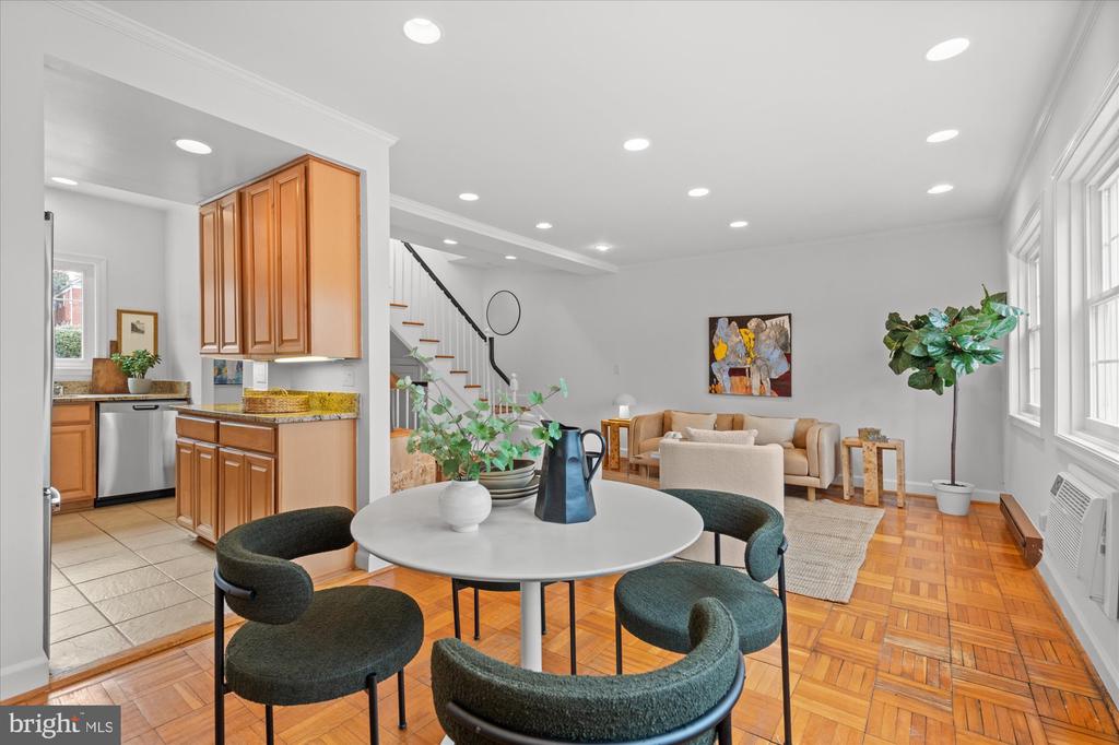 3206 GUNSTON ROAD