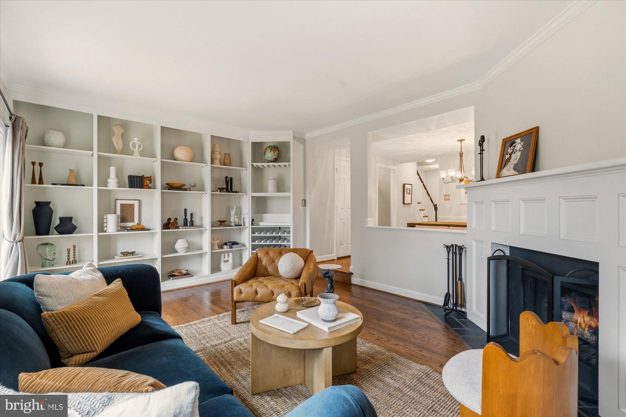 2305 COMMONWEALTH AVENUE