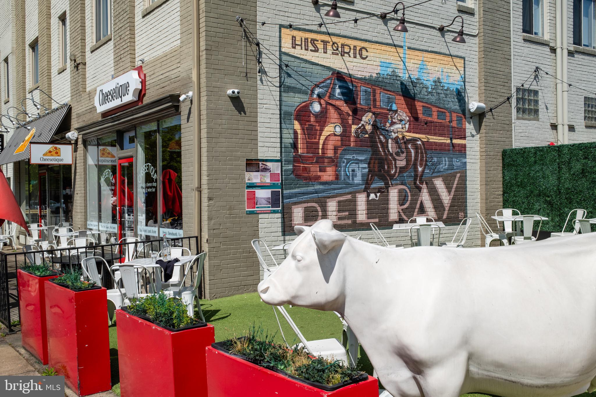 2305 COMMONWEALTH AVENUE