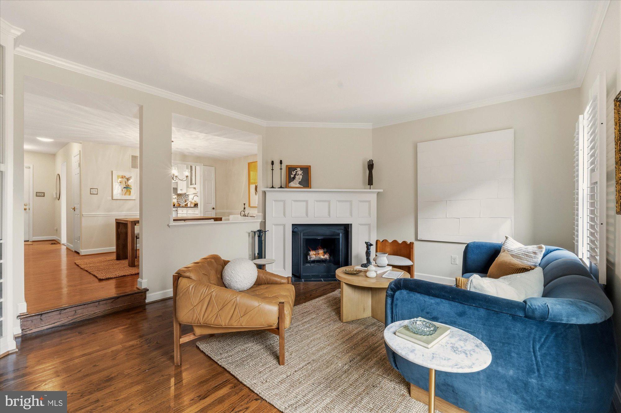 2305 COMMONWEALTH AVENUE