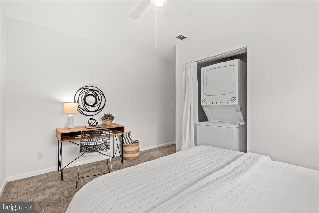 236 W TAYLOR RUN PARKWAY 3