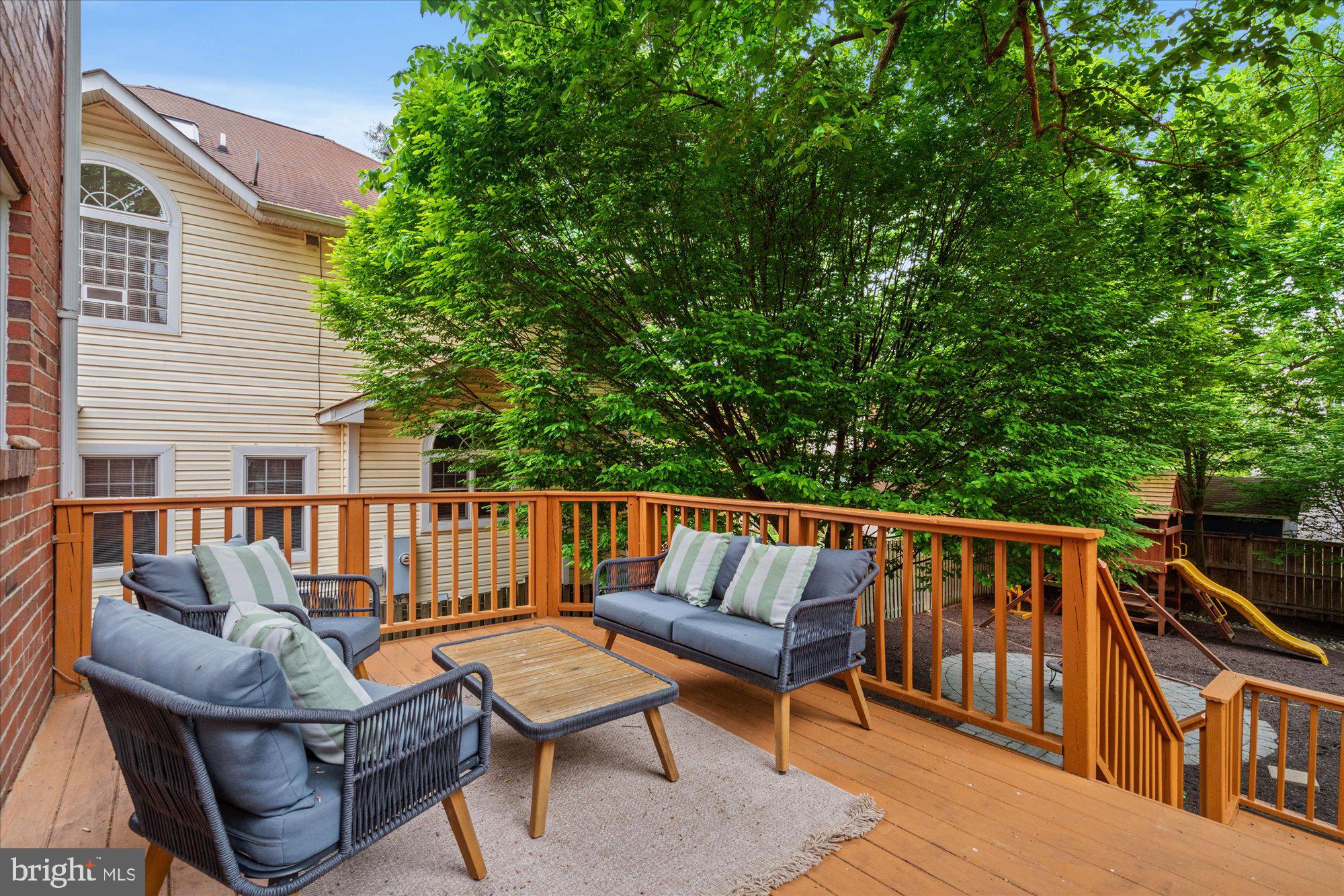 411 E HOWELL AVENUE A