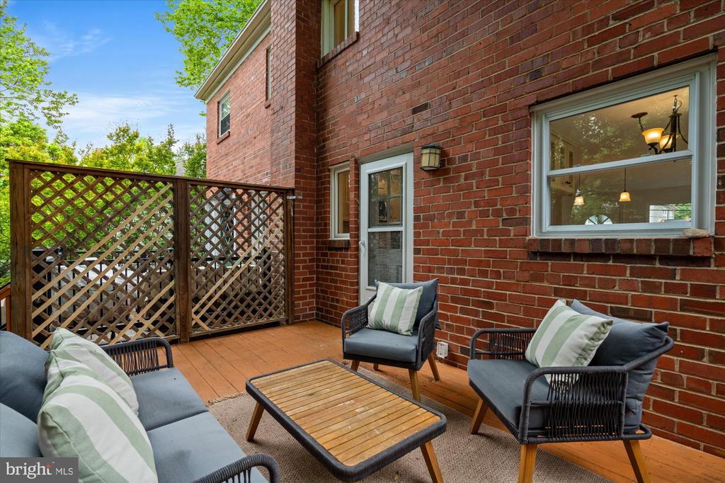 411 E HOWELL AVENUE A