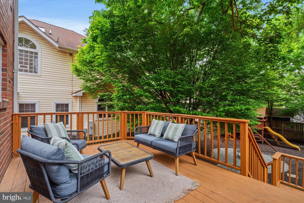 411 E HOWELL AVENUE A
