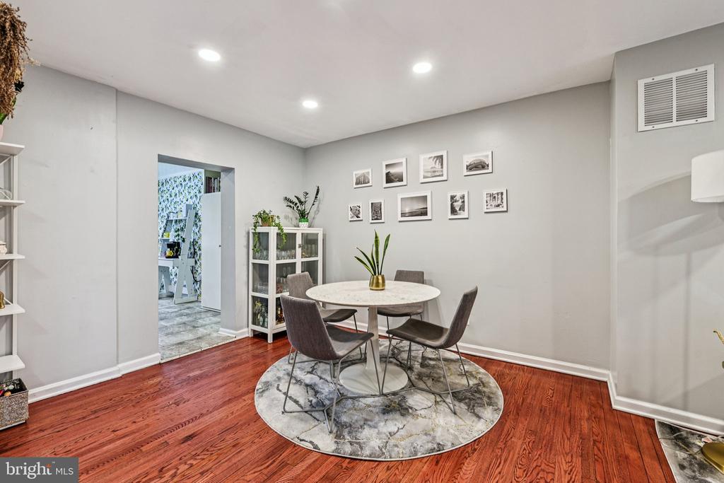 433 MOUNT VERNON AVENUE