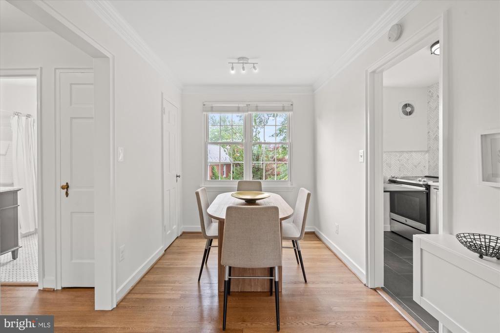 17 AUBURN COURT B