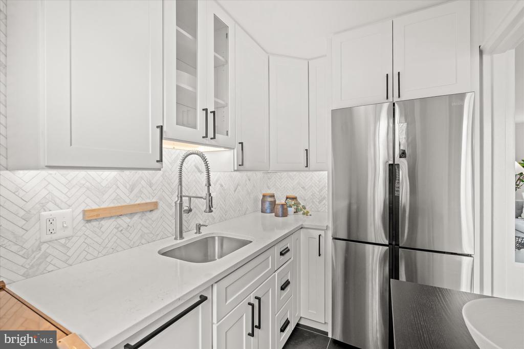 17 AUBURN COURT B