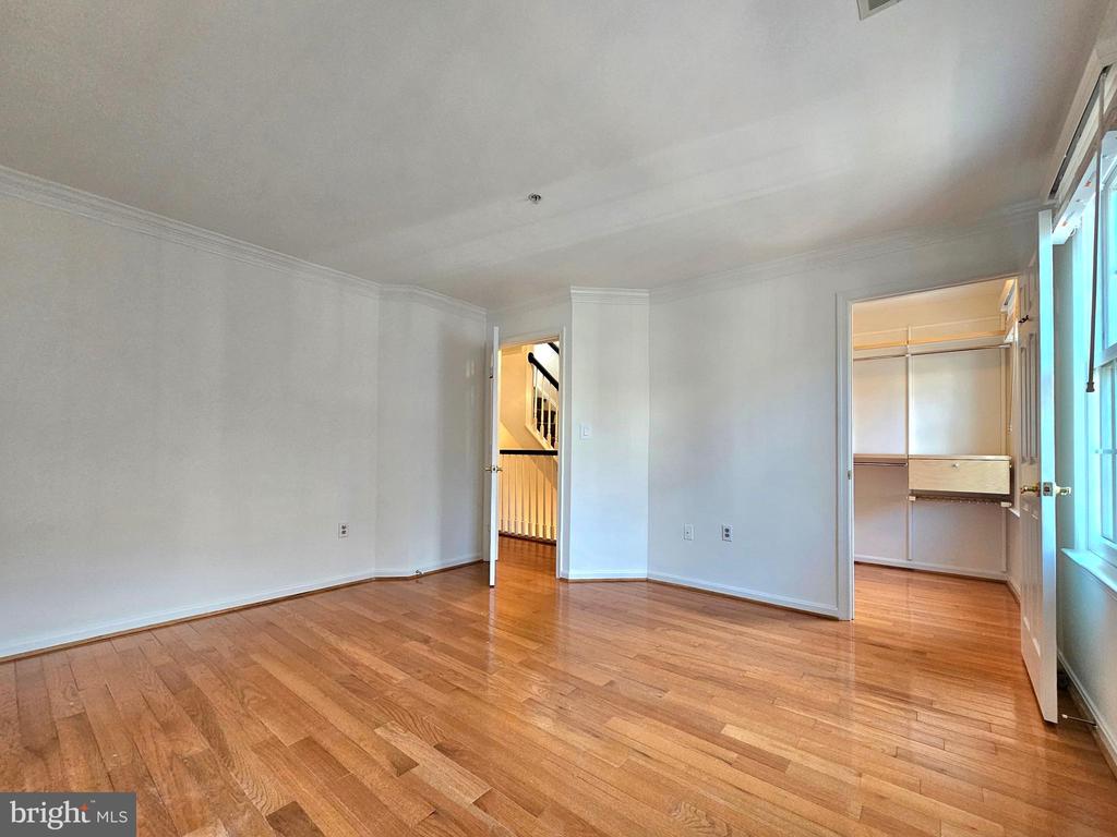 315 HEARTHSTONE MEWS