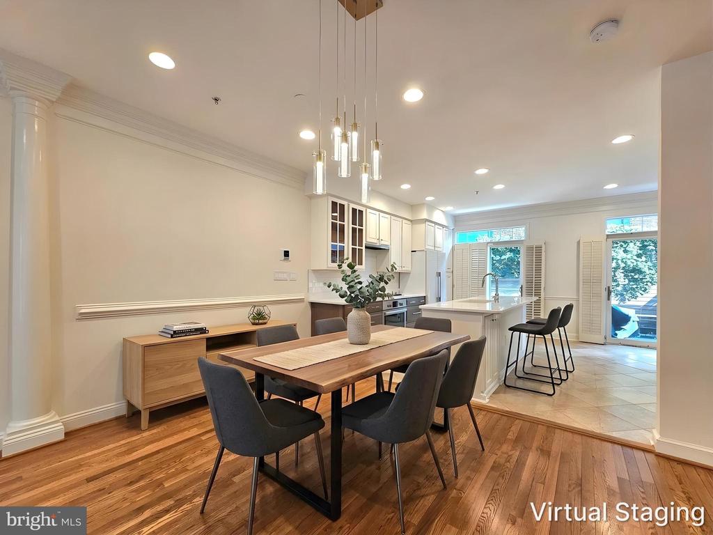 315 HEARTHSTONE MEWS