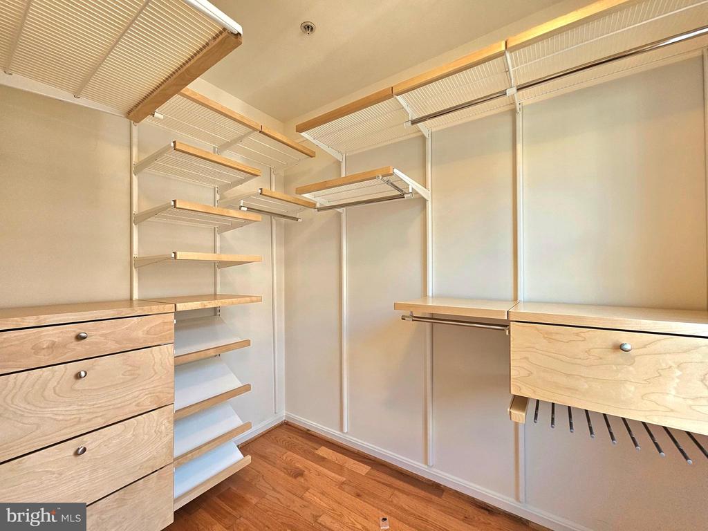 315 HEARTHSTONE MEWS