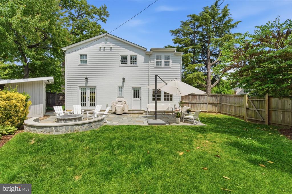 900 CHALFONTE DRIVE