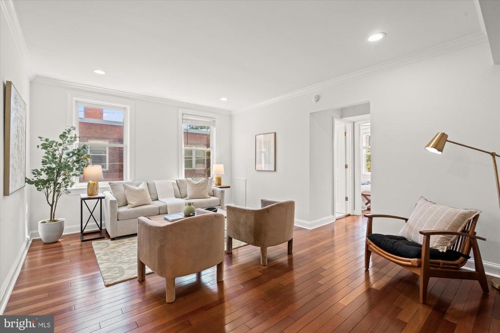 719 S SAINT ASAPH STREET 307