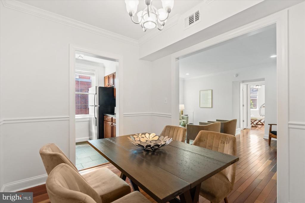 719 S SAINT ASAPH STREET 307
