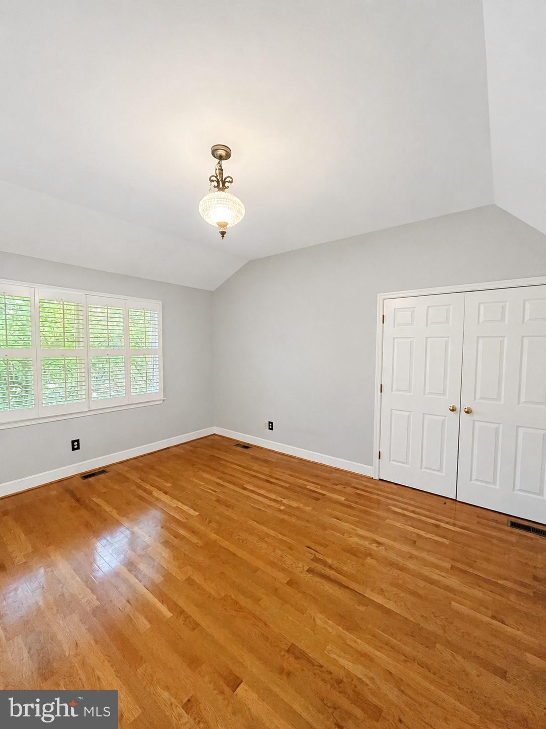 503 MOUNT VERNON AVENUE