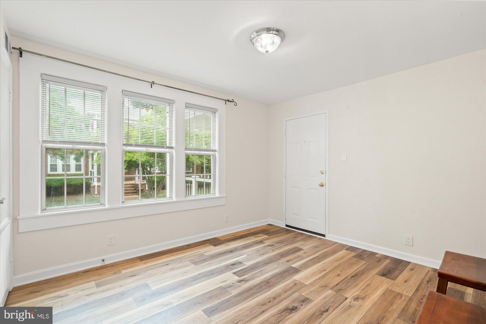 307 E DUNCAN AVENUE A