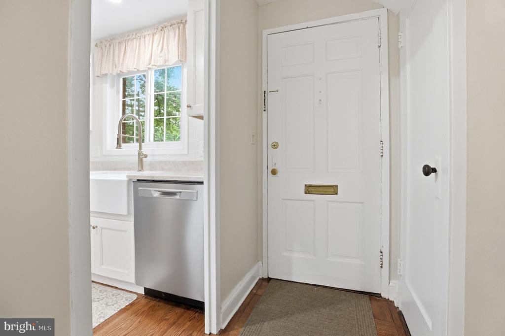 3128 MARTHA CUSTIS DRIVE