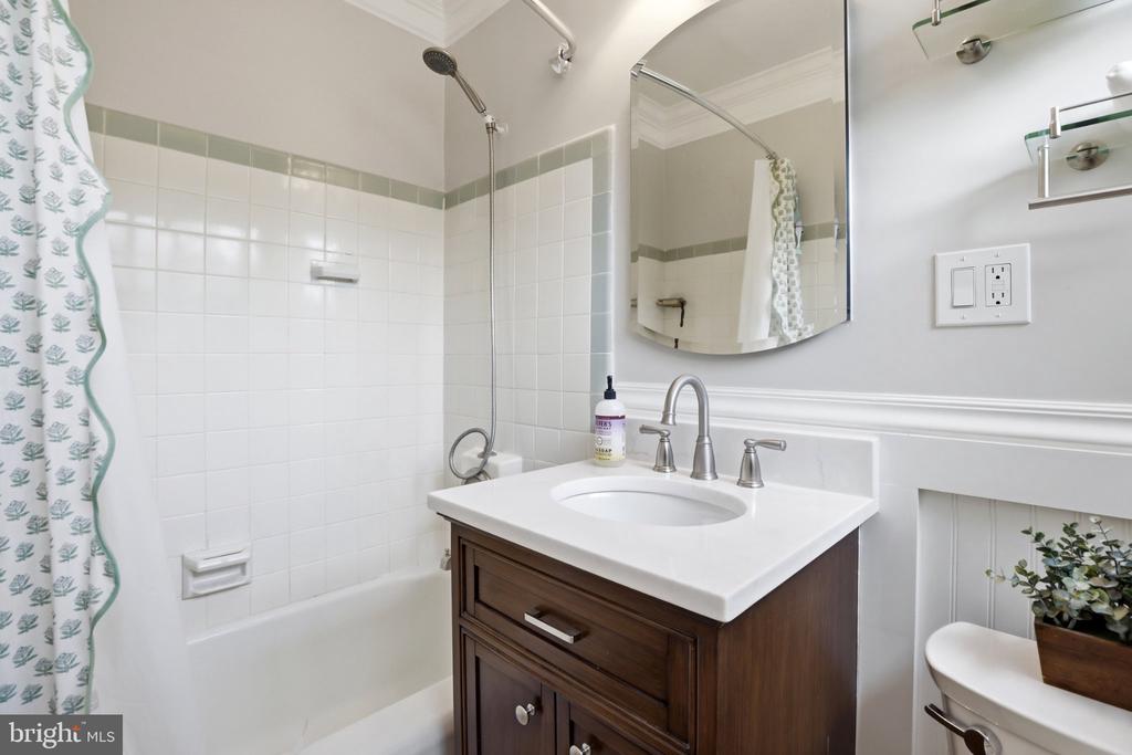 3128 MARTHA CUSTIS DRIVE