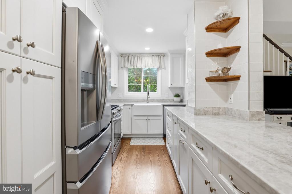 3128 MARTHA CUSTIS DRIVE