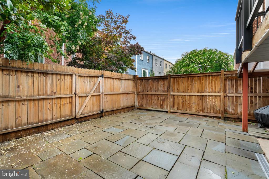 1212 PORTNER ROAD
