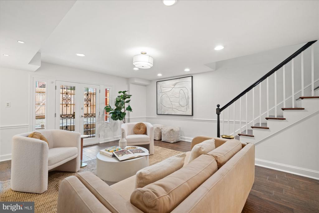 1212 PORTNER ROAD