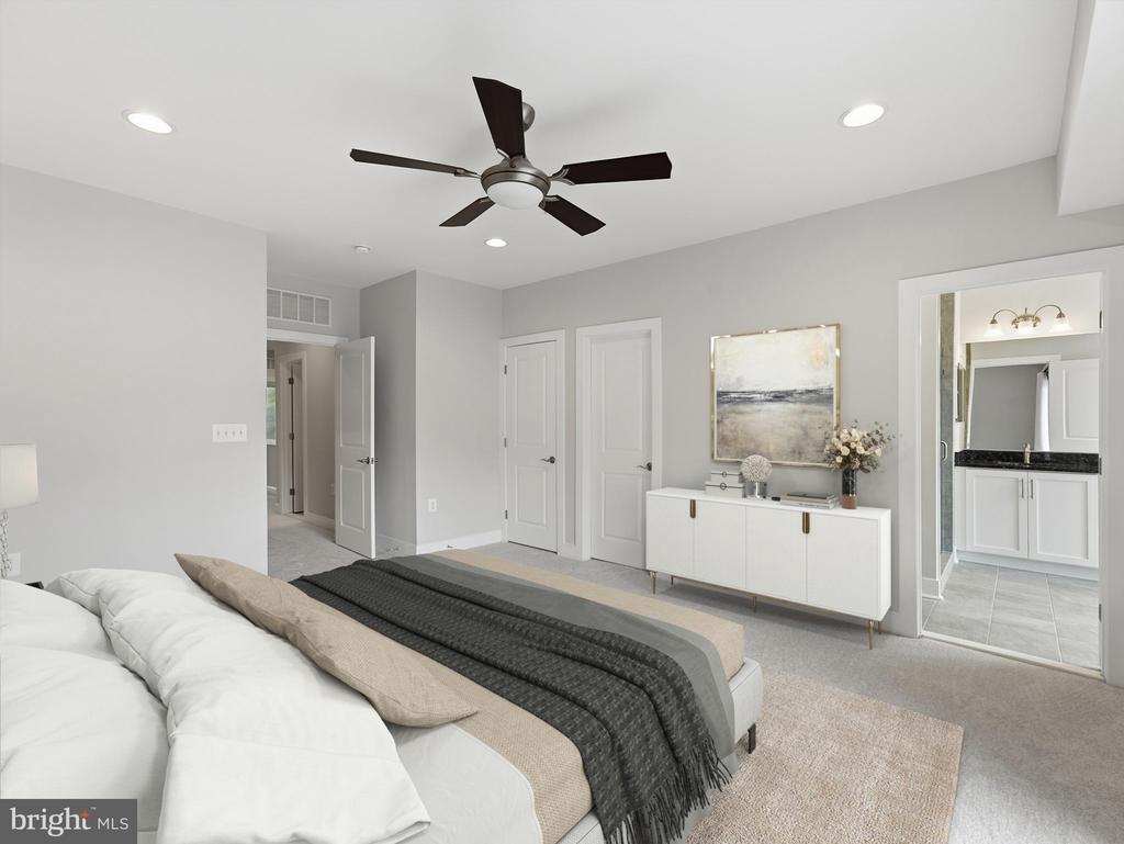 1912 POTOMAC AVENUE Unit: 101