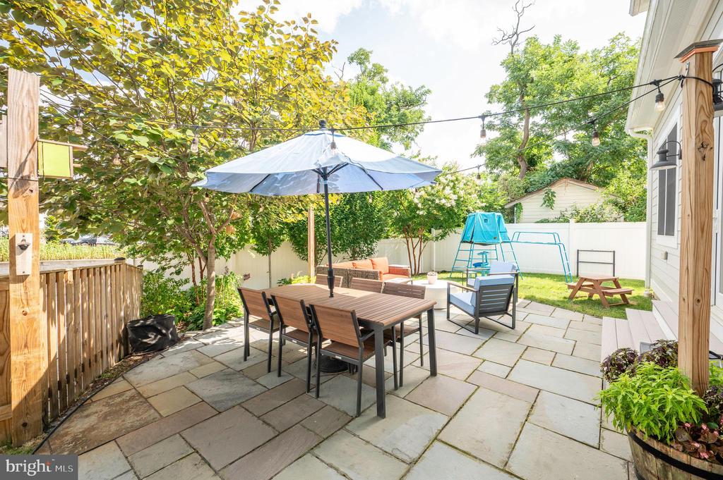 508 E CUSTIS AVENUE