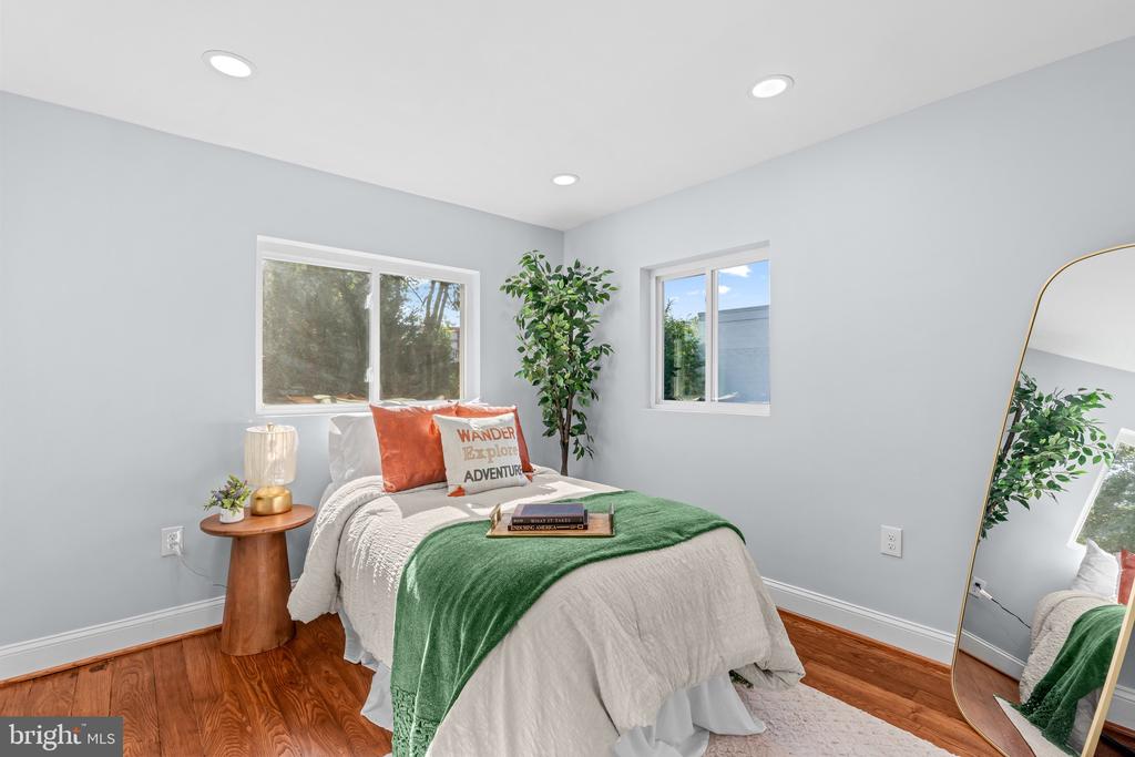 315 E RAYMOND AVENUE Unit: A