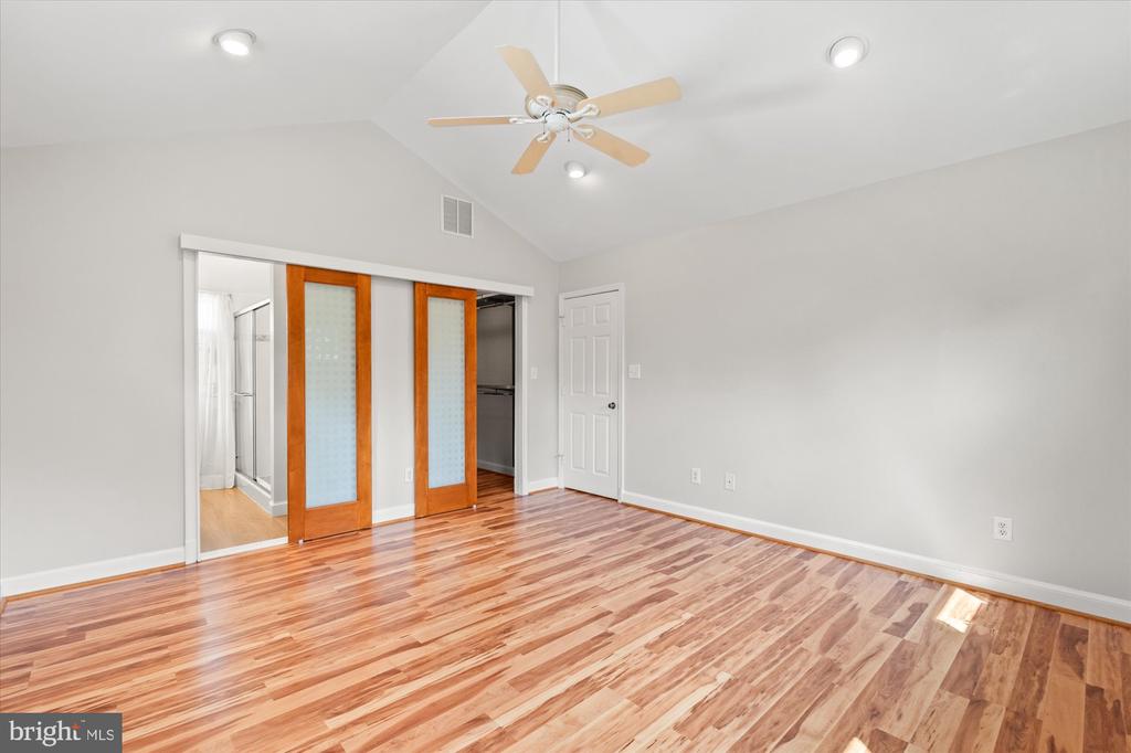 16 E BRADDOCK ROAD