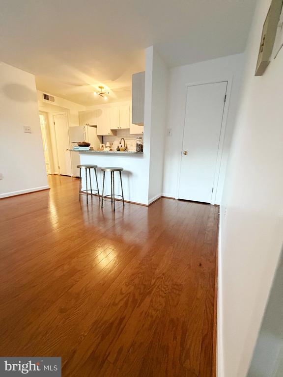 1707 DEWITT AVENUE Unit: B