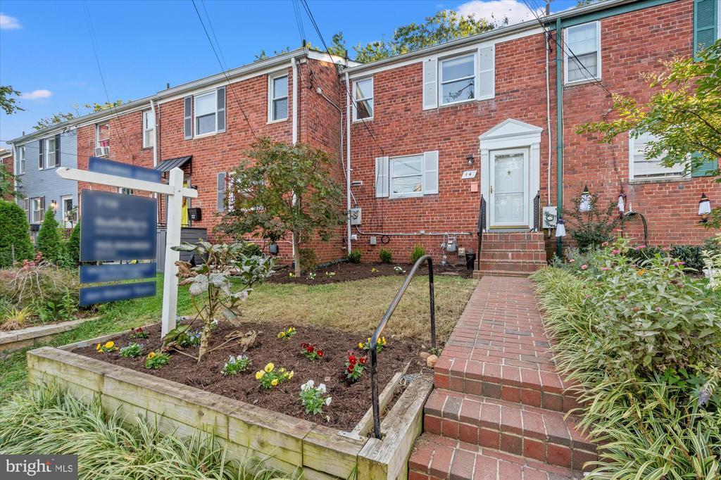14 ANCELL STREET