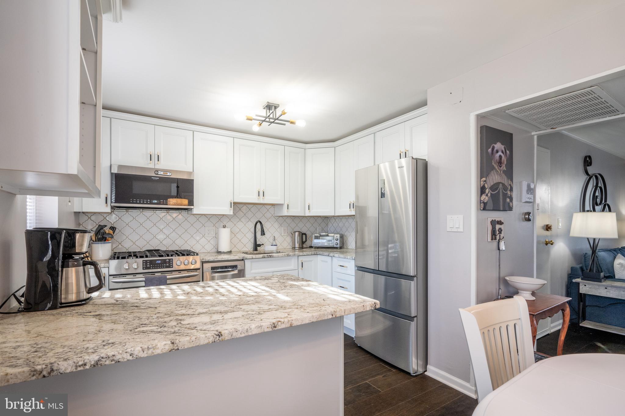6626 Potomac AVENUE Unit: A1