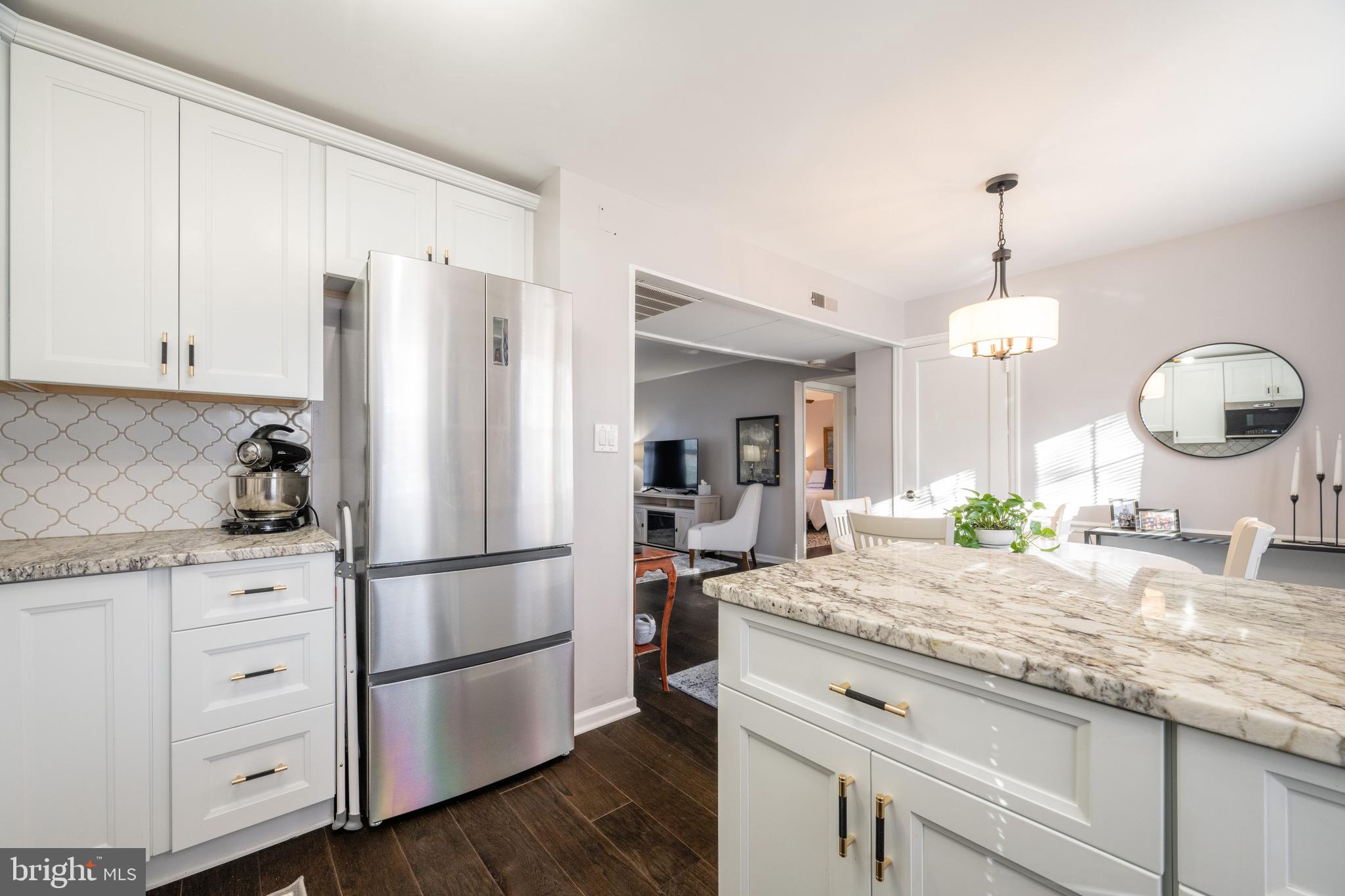 6626 Potomac AVENUE Unit: A1