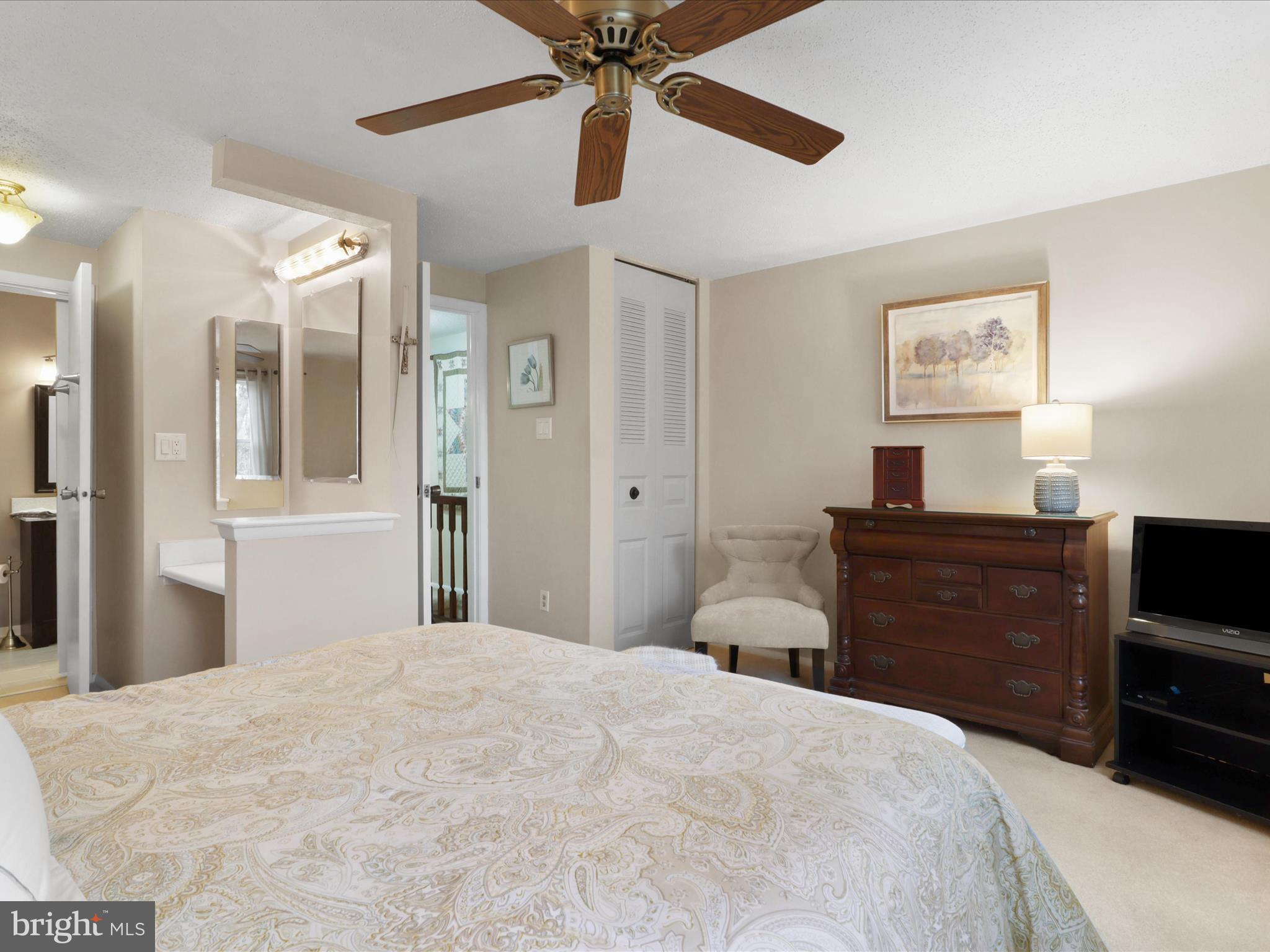 5322 Admiralty Ct