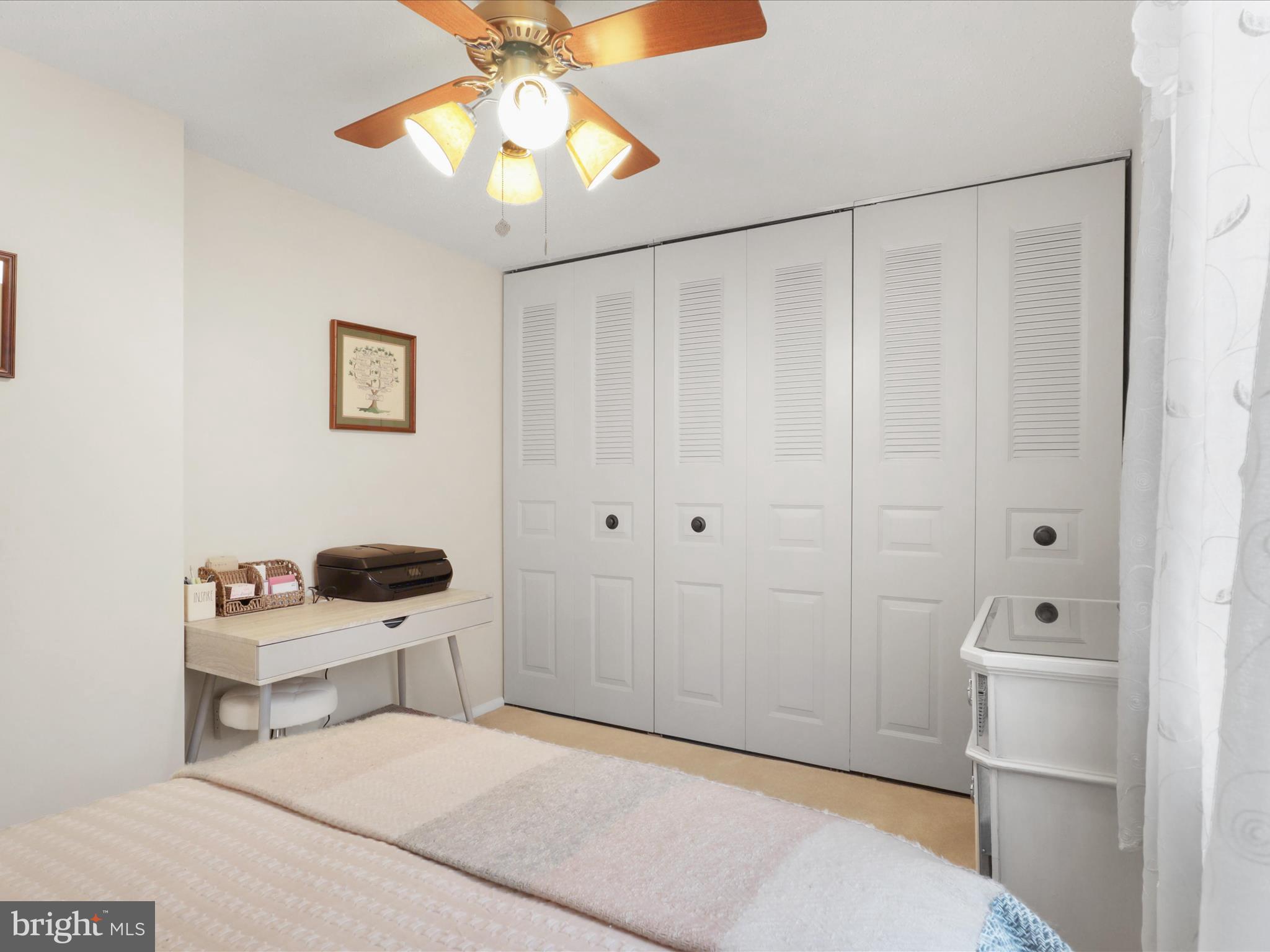 5322 Admiralty Ct