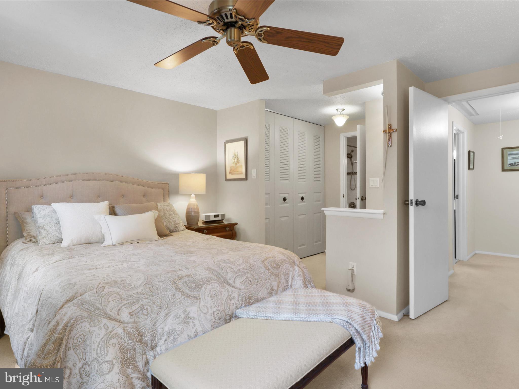 5322 Admiralty Ct