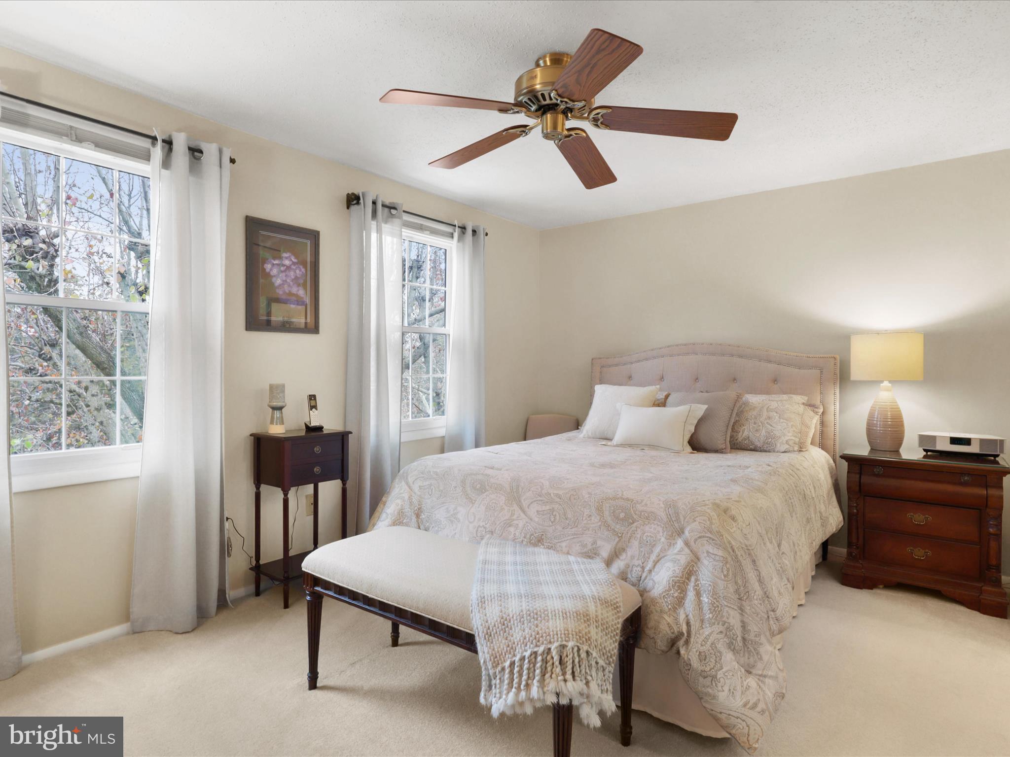 5322 Admiralty Ct
